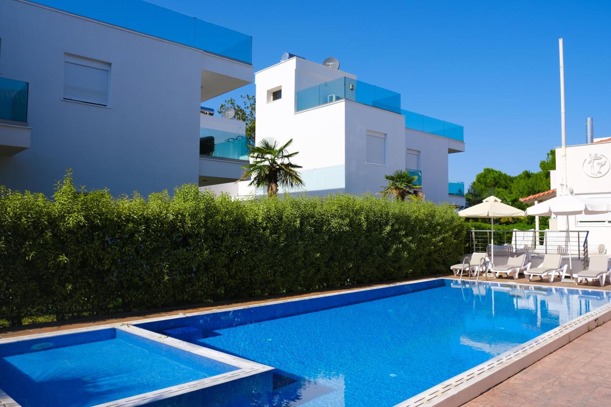 Acrotel Porto Brava Luxury Villas Órmos Panajías Eksteriør bilde